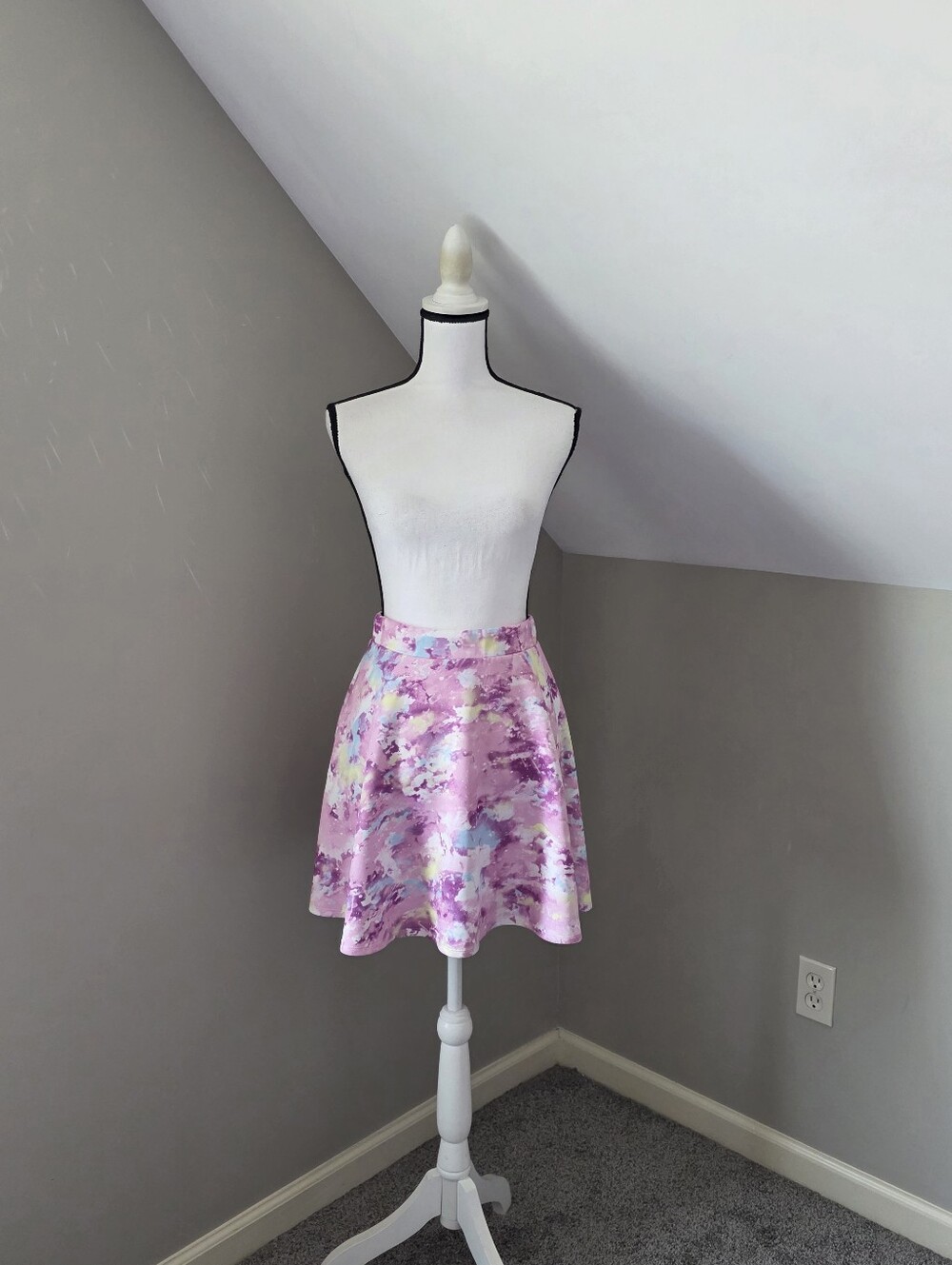 Hot Topic Pastel Galaxy Print Skater Skirt